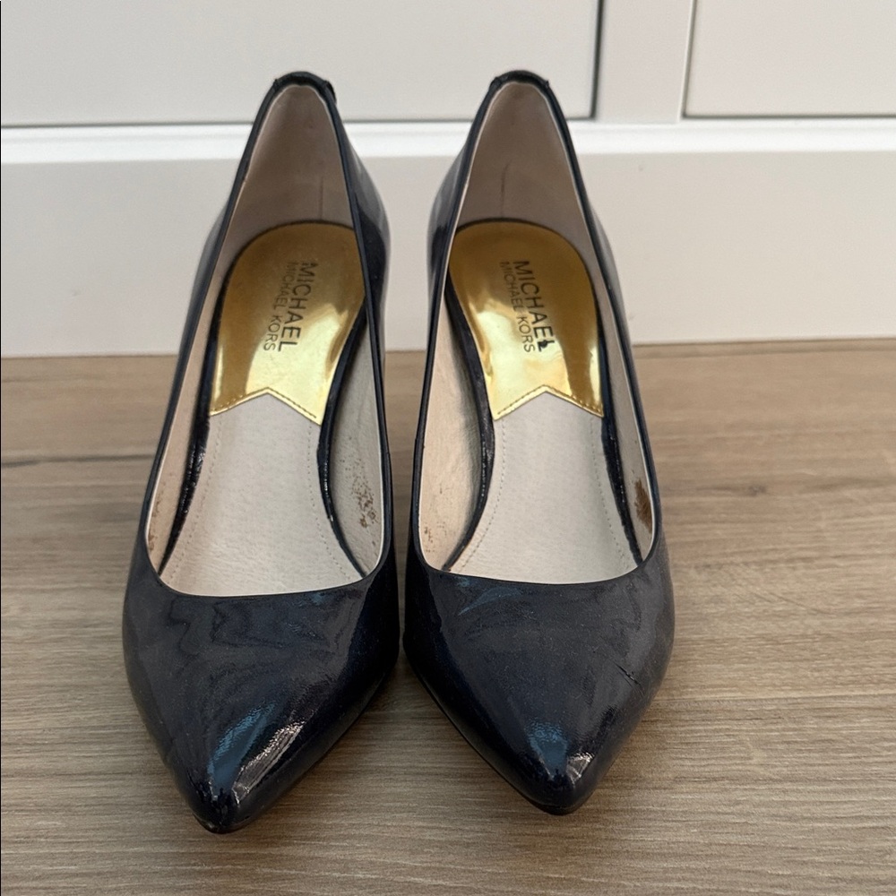 Michael Kors Glossy Navy Heels